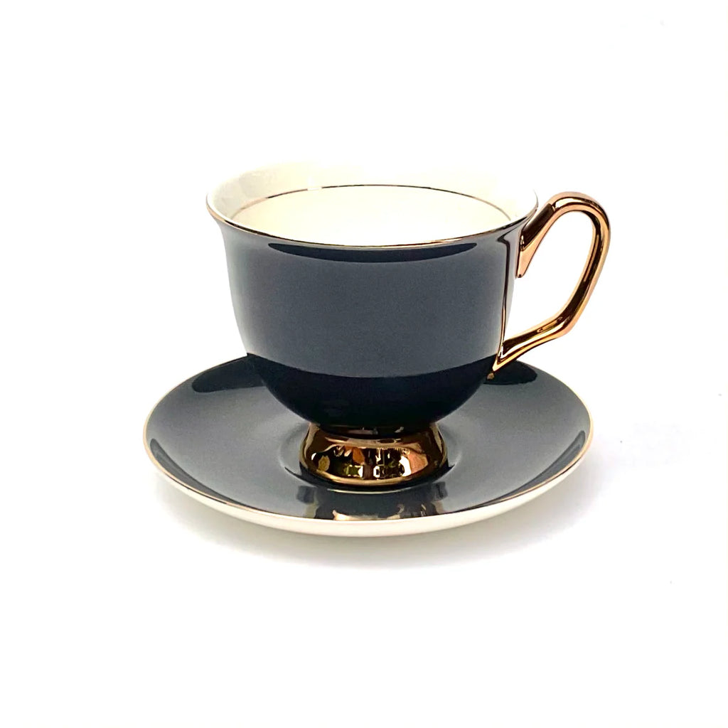 Teacup & Saucers